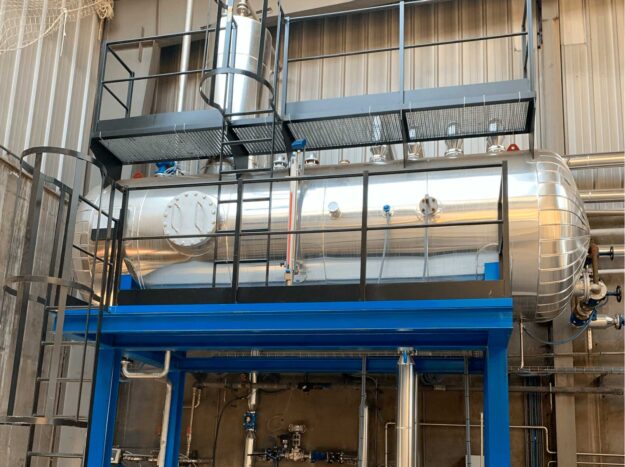 equipos-auxiliares-img-2-slider-tanque-desgasificador-t-rmico