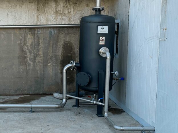 equipos-auxiliares-img-2-slider-tanque-enfriador-purgas